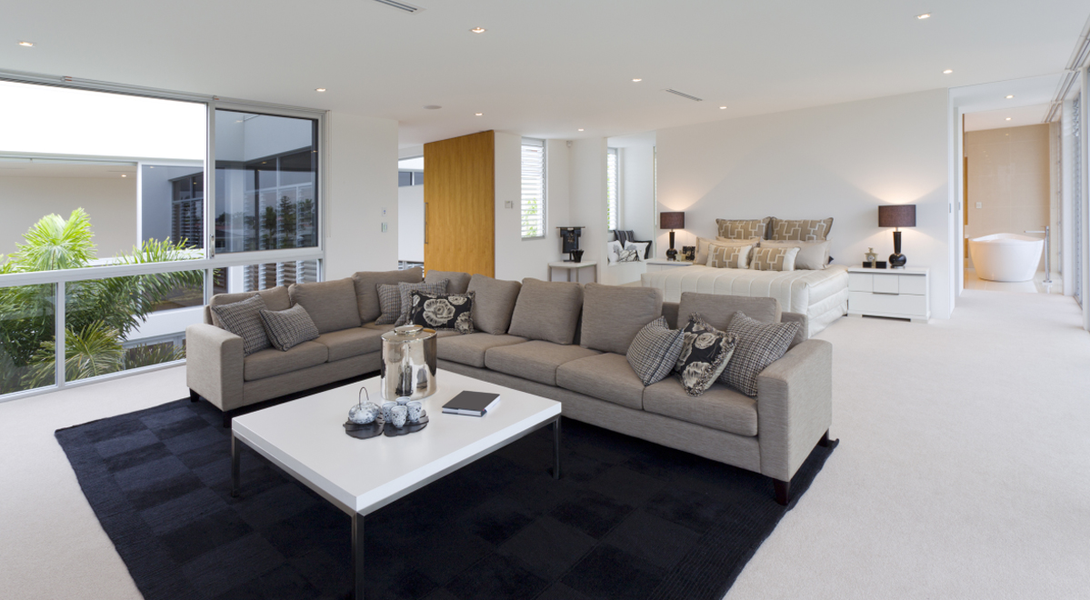 Washington Home owners with Home Insurance Coverage